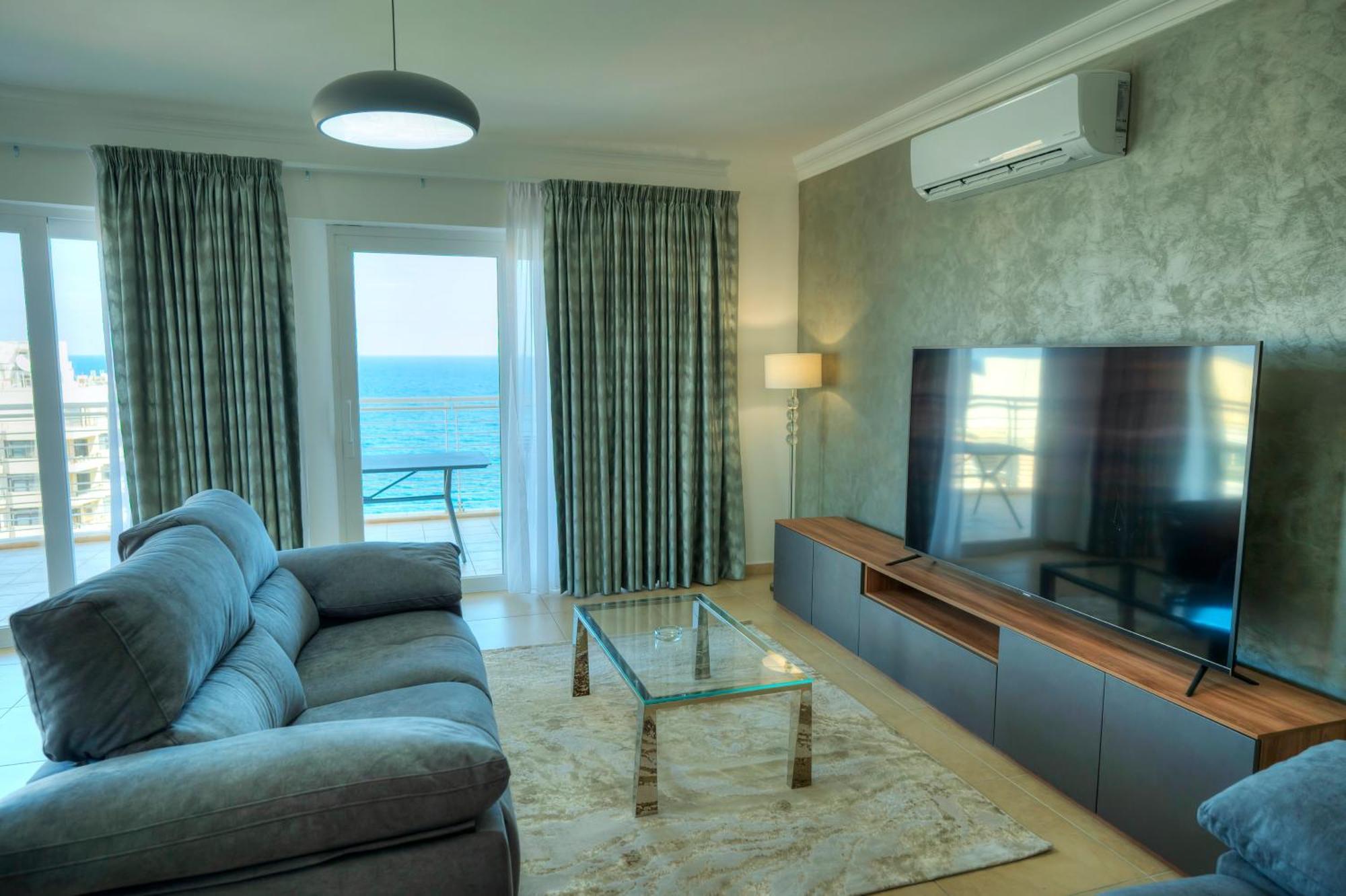 Cambridge Apartment Sliema