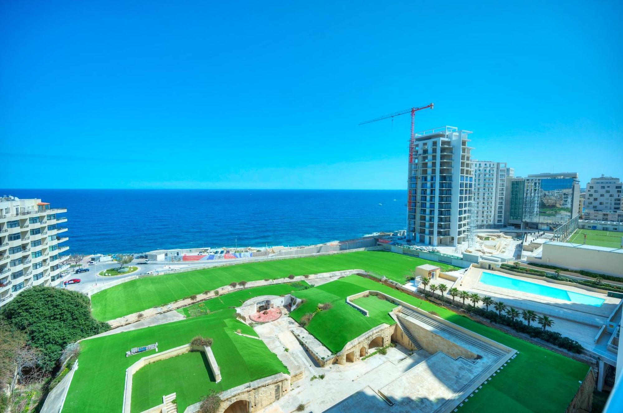 Cambridge Apartment Sliema
