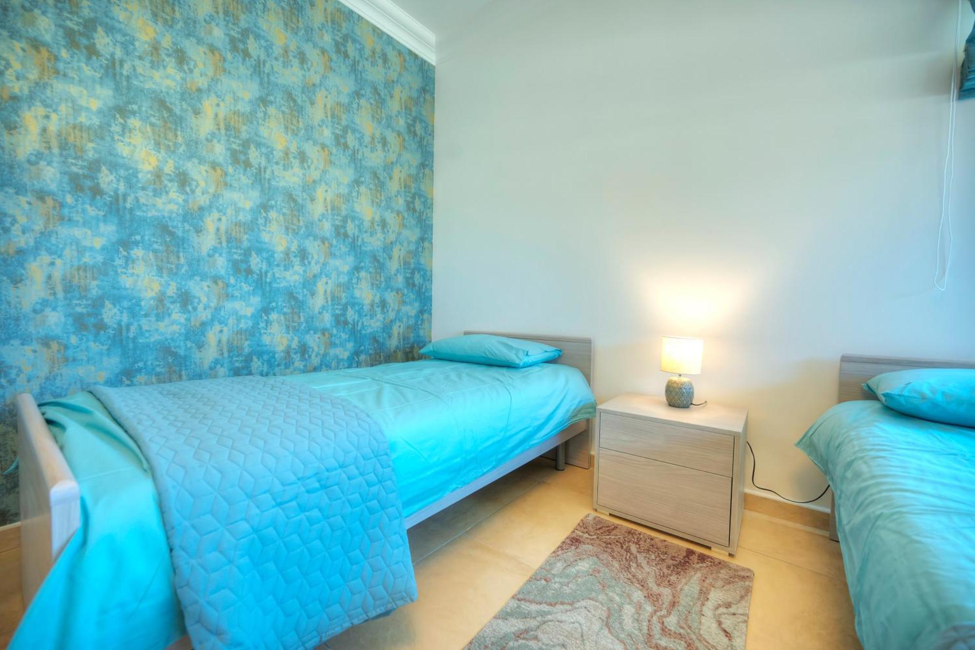 Cambridge Apartment