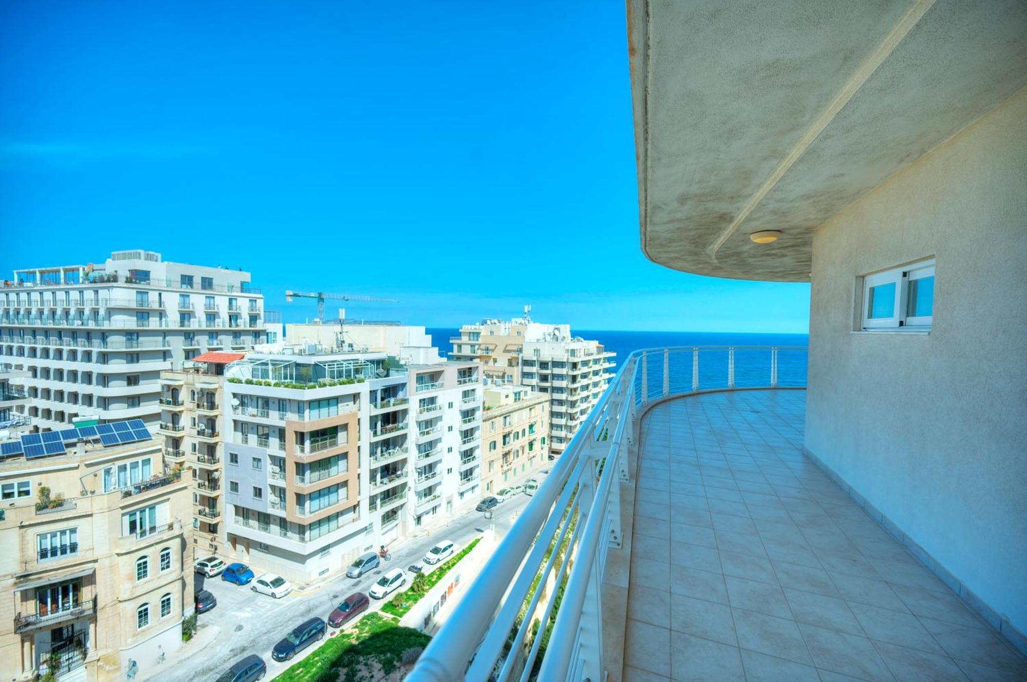 Apartment Cambridge Sliema