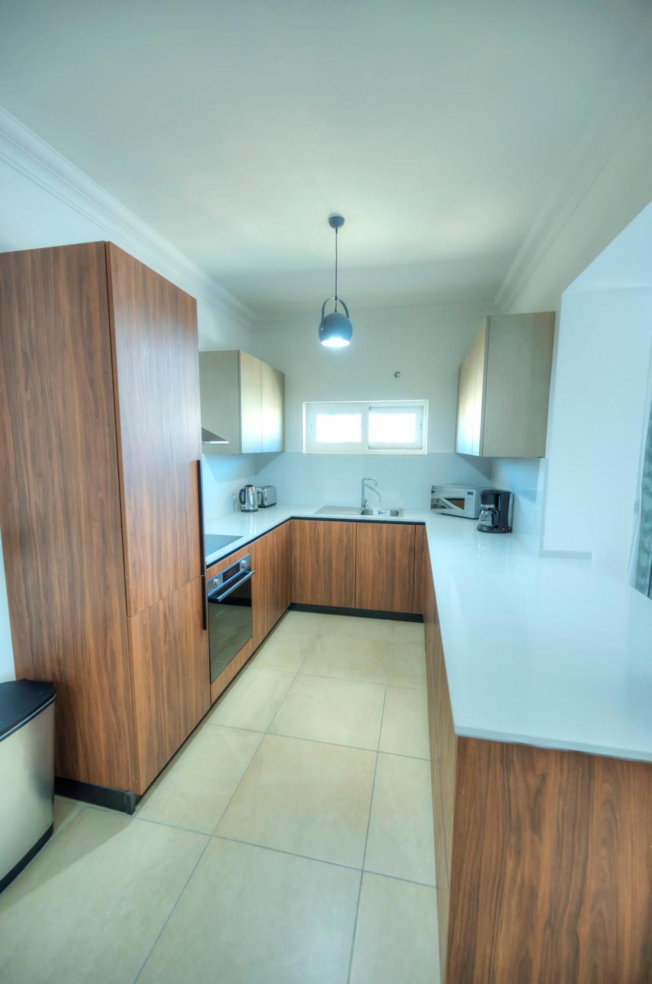 Cambridge Apartment *